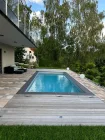 Pool und Terrasse