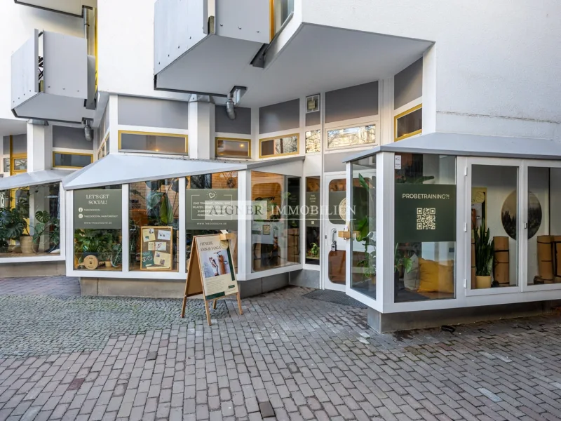 Außenansicht - Laden/Einzelhandel kaufen in München - AIGNER - Amalienpassage - Hochwertiges Fitness- und Yogastudio mit langfristigem Mietvertrag