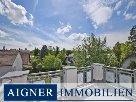 Terrasse online - Wohnung kaufen in München - AIGNER - Helle Dachgeschoss-Galerie-Terrassenwohnung in Obermenzing