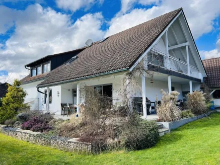 Ansicht - Haus kaufen in Kleinsendelbach - Notartermin vereinbart × Das Landleben in vollen Zügen genießen