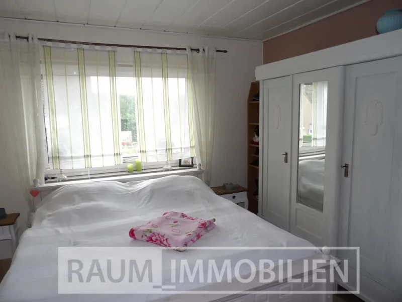 Teilansicht Schlafzimmer EG