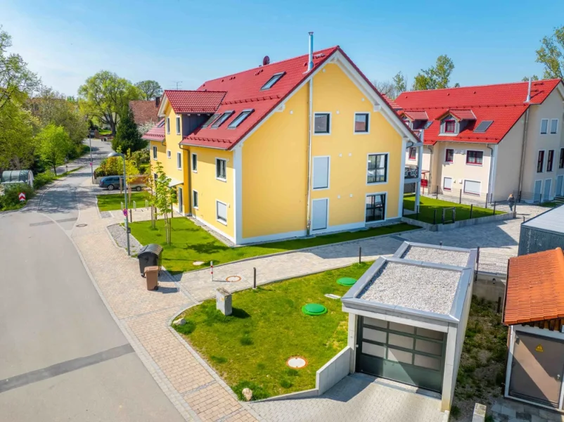 Titelbild - Wohnung kaufen in Fürstenfeldbruck - Erstbezug! Traumhafte Studiowohnung mit großzügigem Schnitt und Gallerie - Einzugsbereit