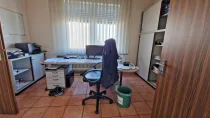 Büro EG