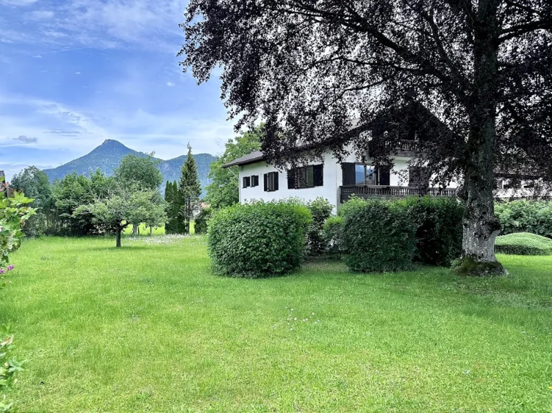  - Grundstück kaufen in Oberaudorf - Attraktives Baugrundstück mit Altbestand in Ortsrandlage mit Ausblick!