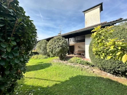 Blick vom Garten - Haus kaufen in Kolbermoor - Charmante Doppelhaushälfte mit Wohlfühlcharakter