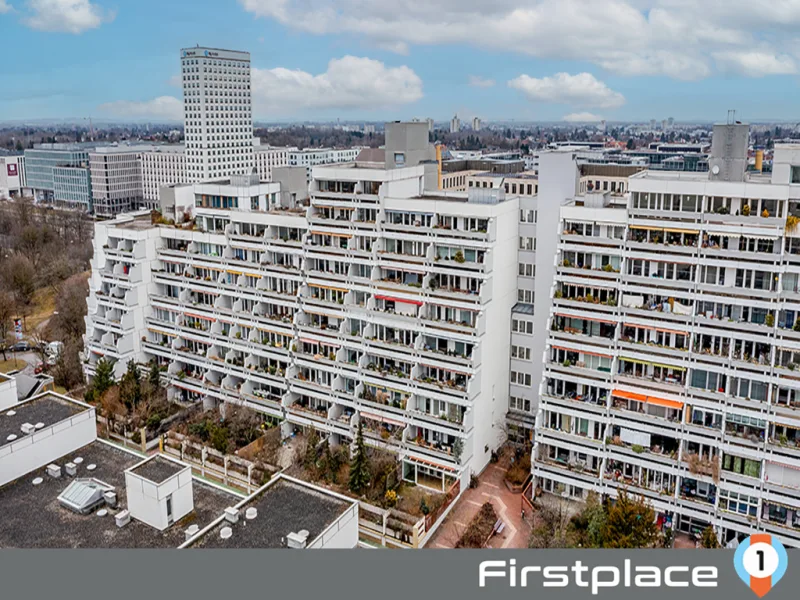 Titelbild  - Wohnung kaufen in München - FIRSTPLACE - Große sanierungsbedürftige Süd-Gartenwohnung im Olympiadorf