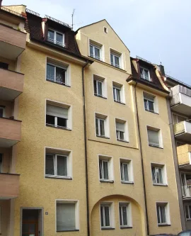 Außenansicht - Wohnung mieten in Nürnberg - Großzügige 4-Zimmer-Wohnung nahe Nürnberg City! WG-geeignet!
