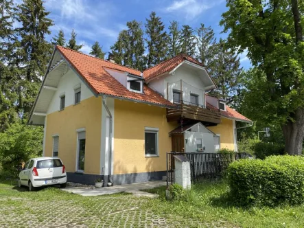 Süd-Westansicht - Haus kaufen in Weilheim - Wunderschönes, renoviertes Altbauzweifamilienhaus mit viel Charme, in bester zentraler Lage von Weilheim