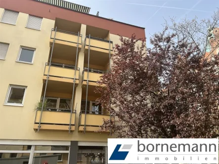 Hausansicht - Wohnung kaufen in Nürnberg - Johannis! Freie 2-Zimmer-ETW mit Loggia + Duplexstellplatz!