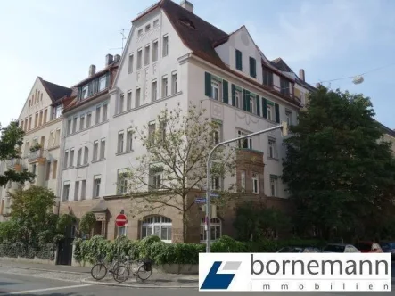 Hausansicht - Wohnung mieten in Nürnberg - Nähe Wöhrder See! Schöne 3,5-Zimmer-Wohnung in gepflegtem Jugendstilhaus mit SW-Balkon