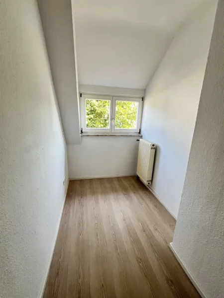 kleines Arbeitszimmer OG