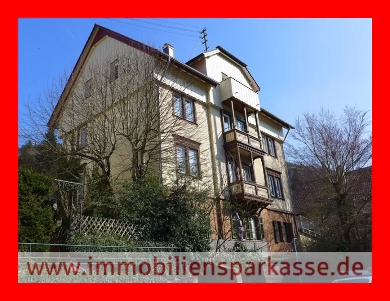 zentrumsnah Wohnen - Haus kaufen in Bad Wildbad - Zentrumsnah - Wohnen mit Aussicht!