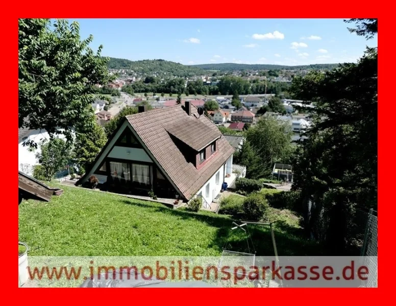 Blick übers Haus hinweg - Haus kaufen in Niefern-Öschelbronn - Aussichtslage-tolles Grundstück-Verkehrsanbindung!