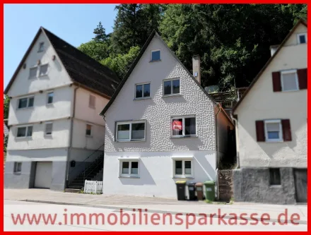 Hausansicht - Haus kaufen in Wildberg - Sofort einziehen - Familienglück vollkommen!