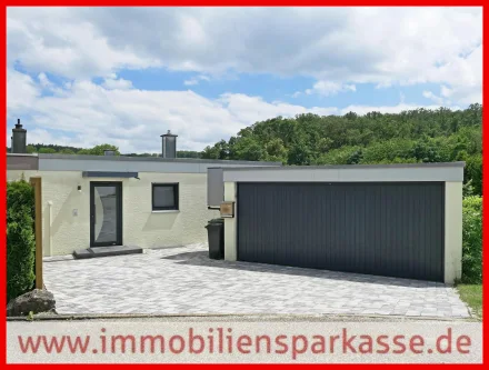 Haus mit Doppelgarage - Haus kaufen in Wiernsheim - Wohnen, träumen und das Eigenheim genießen!