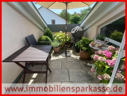 sonnige Dachterrasse - Wohnung kaufen in Niefern-Öschelbronn - KAPITALANLAGE - gepflegte Wohnung - nette Mieter!