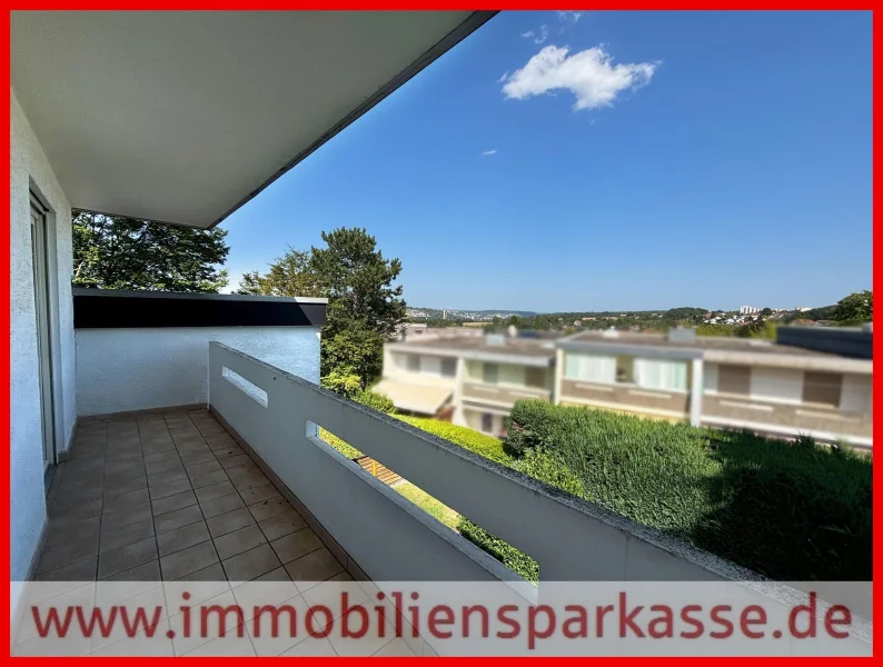 2. OG - Aussicht vom Balkon - Haus kaufen in Pforzheim - Wohnglück in toller Lage!