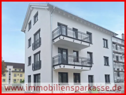 Hausansicht - Wohnung kaufen in Pforzheim - Ihr Traum vom Neubau!