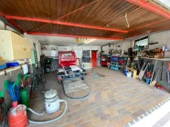 Garage mit Grube