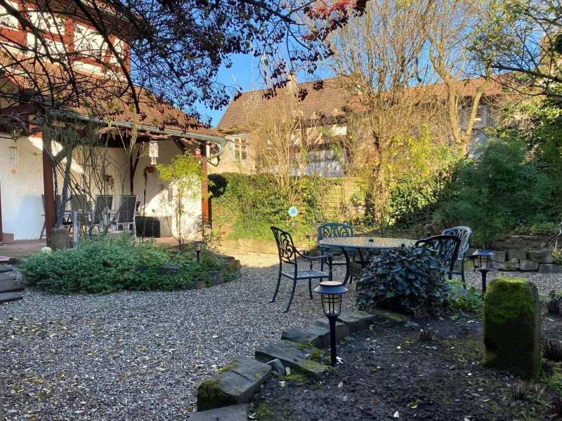 Garten hinter dem Haus