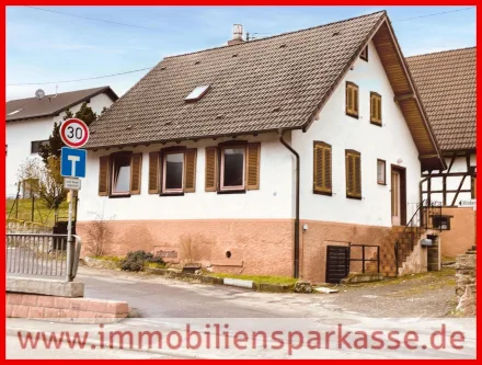 Abrisshaus - Haus kaufen in Straubenhardt - Altes Wohngebäude zum Abbrechen - auf zwei Flurstücken!