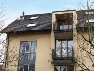 Rückansicht mit Balkon