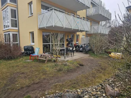 Terrasse mit Garten - Wohnung mieten in Erlangen - Wunderschöne 3-Zimmer- Gartenwohnung in ruhiger Lage