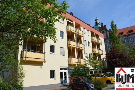 Gebäudeseitenansicht - Wohnung kaufen in Nürnberg - *Nürnberg-Johannis - 1 Zimmer - Balkon - Stellplatz - Aufzug*