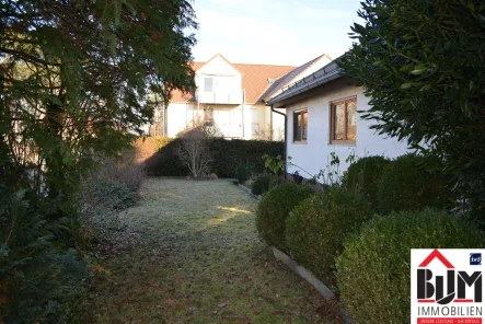 Ansicht - Haus kaufen in Burgthann - *Freistehend - ohne Käuferprovision - Doppelgarage - Terrasse - Einbauküche*
