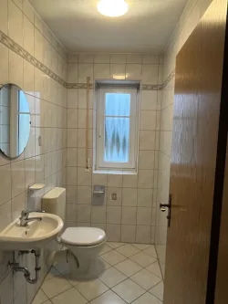 WC - Wohnung mieten in Bad Neustadt - Ruhige Drei-Zimmer-WHG in NES