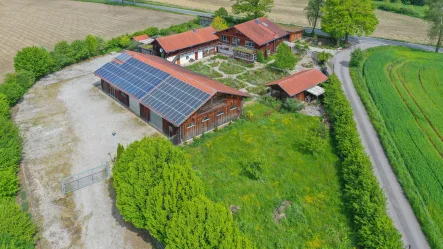 Luftbild - Grundstück kaufen in Reut - Gewerbeflächen auf 6.000 m² Grund - für Handwerk / Landwirtschaft / Schulung / Seminar / Therapie