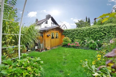 Garten - Haus kaufen in München - Waldperlach - Haus mit Potenzial zur Traumverwirklichung