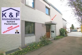 Bild der Immobilie: +++ K & F Immobilien e. K. - REIHENMITTELHAUS - TOPLAGE INGOLSTADT NÄHE HBF - SANIERUNGSBEDÜRFTIG +++