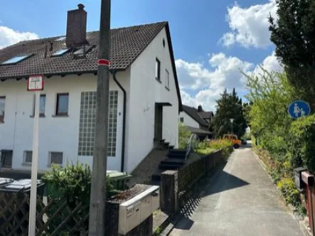##Ansicht - Haus kaufen in Hilpoltstein - MFH - 3 Whg. - ruhige Lage in Hilpoltstein