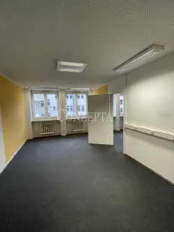 ##Büro 1  - Büro/Praxis mieten in Nürnberg - Büro in der Breite Gasse - ca. 127 m² - 3.OG mit Aufzug