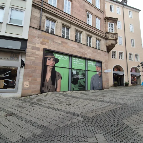 ##Aussenansicht - Laden/Einzelhandel mieten in Nürnberg - Kaiserstr - ca 100 qm Ladenfläche - große Fenster