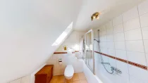 Badezimmer DG vermietetes ZFH