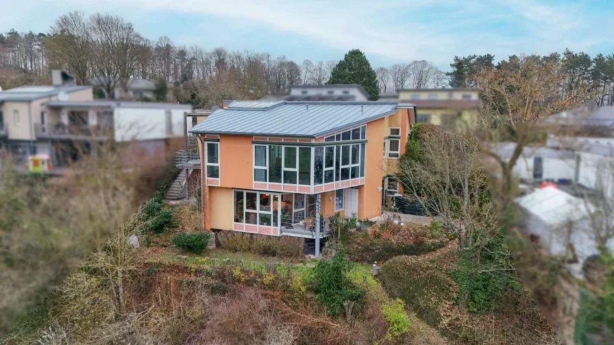 Außenansicht - Haus kaufen in Tauberbischofsheim - Besonderes Architektenhaus mit Fernblick in TBB direkt!