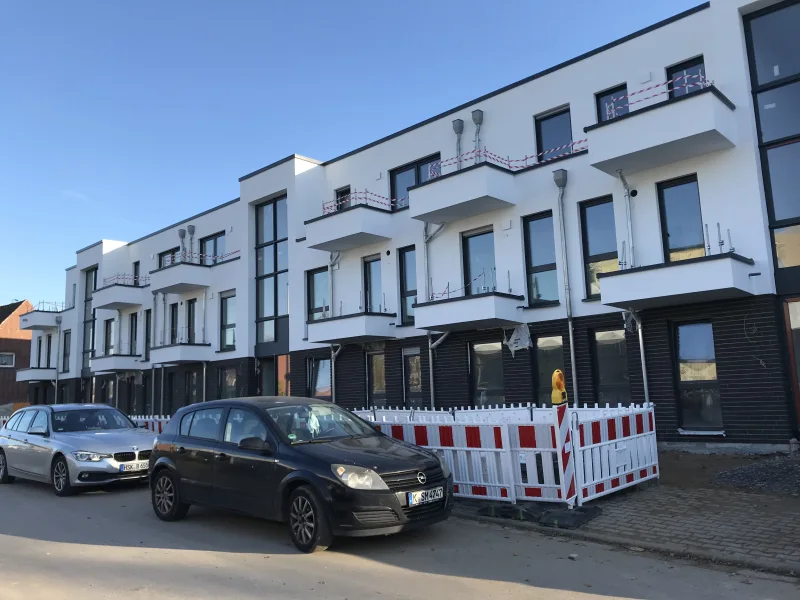  - Wohnung mieten in Dormagen - Moderne Wohnung in zentraler Lage – Knechtstender Straße, Dormagen zu vermieten