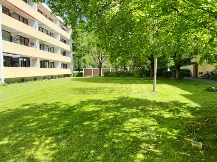 Außenanlage - Wohnung kaufen in München - Perfekt geschnittene 1,5-Zimmer-Wohnung in Oberföhring