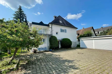 Haus - Haus kaufen in München - Vielfältiges Mehrparteienhaus in München Solln