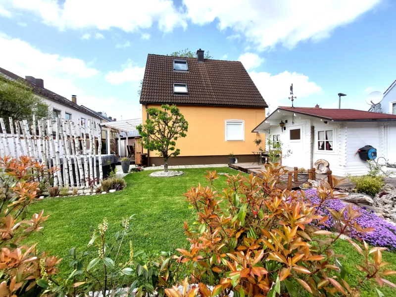 Außenbereich - Haus kaufen in Augsburg - Haunstetten - **Wohnjuwel in Haunstetten -provisionsfrei**