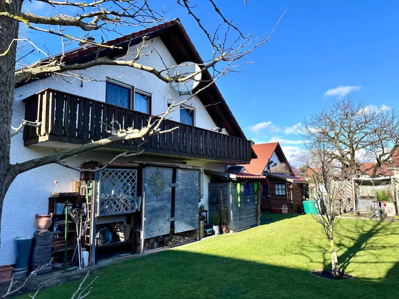 Außenansicht  - Haus kaufen in Königsbrunn - Gemütliches Einfamilienhaus in bester Nachbarschaft