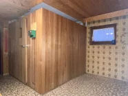 Sauna im UG mit Duschmöglichkeit