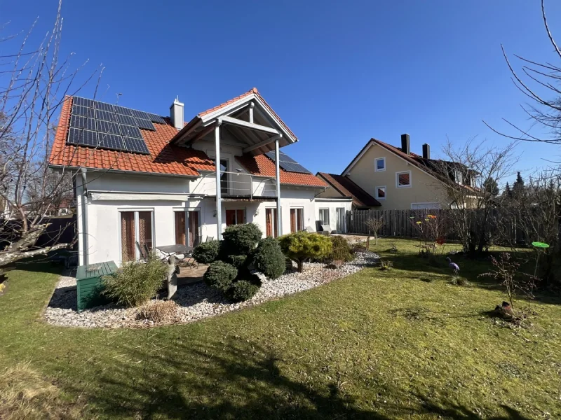 Südwestansicht - Haus kaufen in Klosterlechfeld - Traumhaftes Einfamilienhaus für Familien oder Paare die Wert auf Design und Komfort legen! 360°-Tour