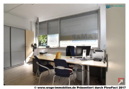 Büroraum 1-1 - Büro/Praxis kaufen in Nürnberg - gute Kapitalanlage: an Hausverwaltung vermietetes EG Laden-Büro