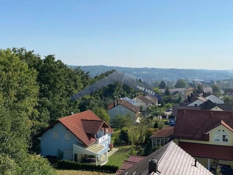 Ausblick - Wohnung kaufen in Passau - Wohntraum über den Dächern von Passau! schöne 2-Zimmer ETW m. Dachterrasse