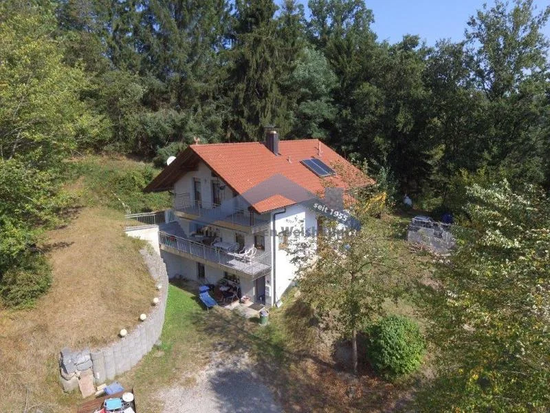 Hausansicht - Haus kaufen in Passau - Passau idyllisch gelegenes Einfamilienhaus in Einzellage