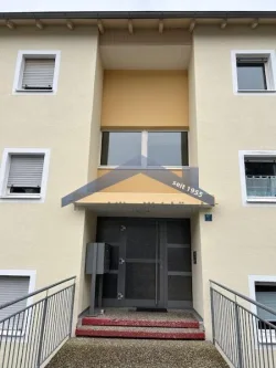 Hauseingang - Wohnung mieten in Passau - Passau Stadt nettes Appartement Nh Universität