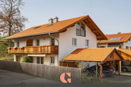 DHH - Haus kaufen in Greiling - Nähe Tegernsee / Bad Tölz:  Modernes Haus in familienfreundlichem Design